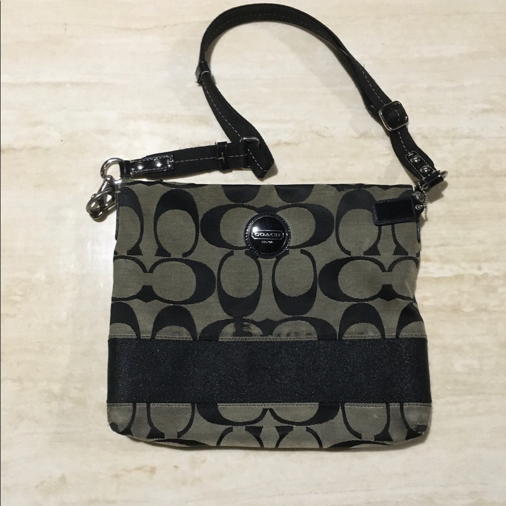 Coach Signature Purse